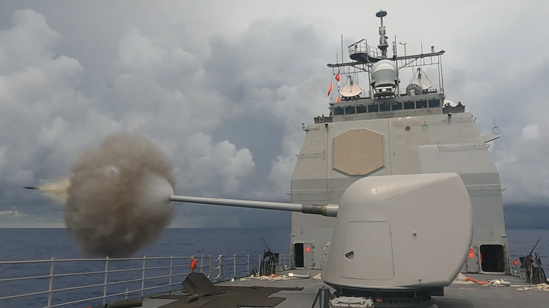 Mk 45 naval gun firing at sea, representative candidate host class